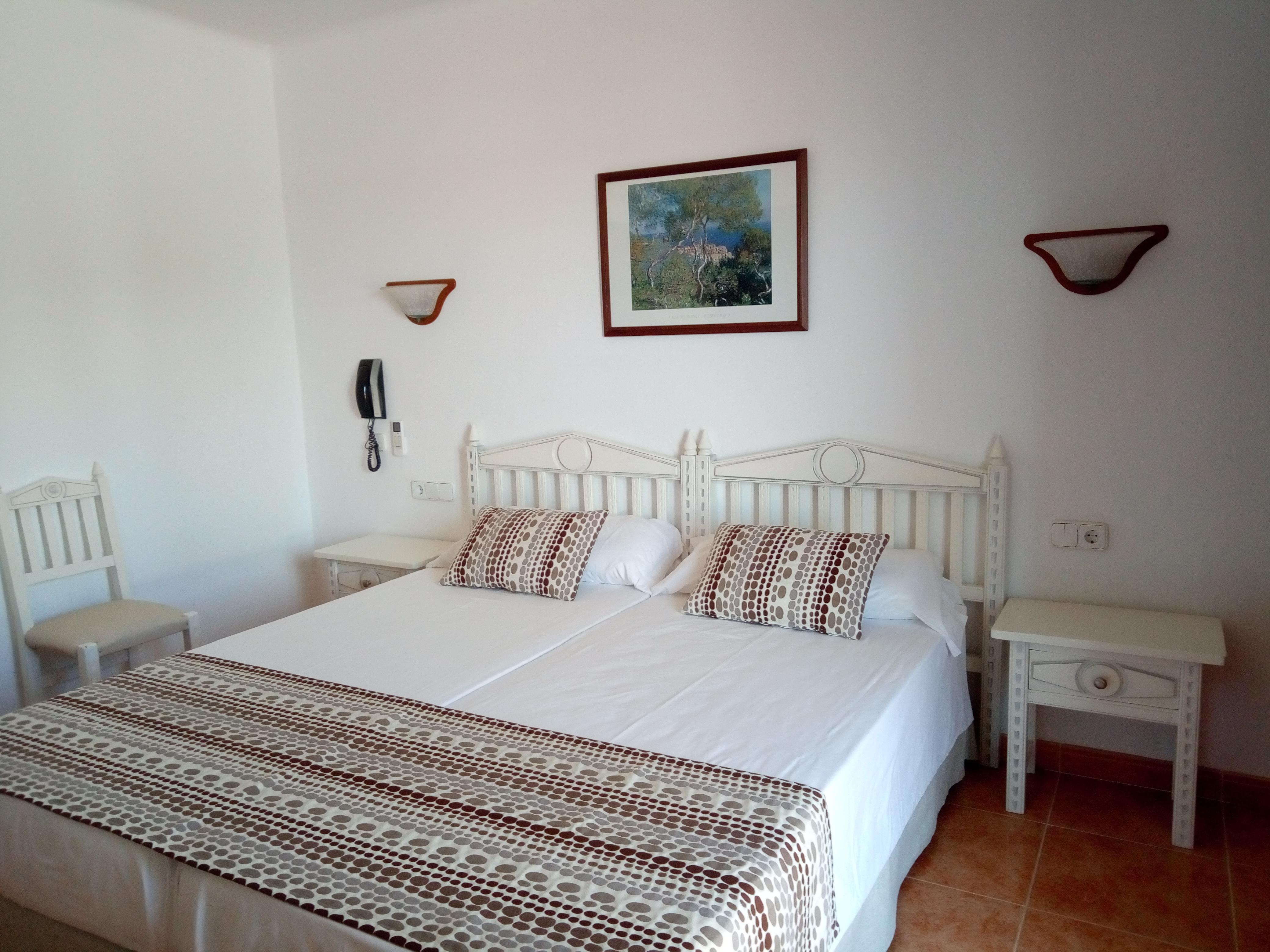 Hotel Ses Puntetes Cala D´Or Esterno foto